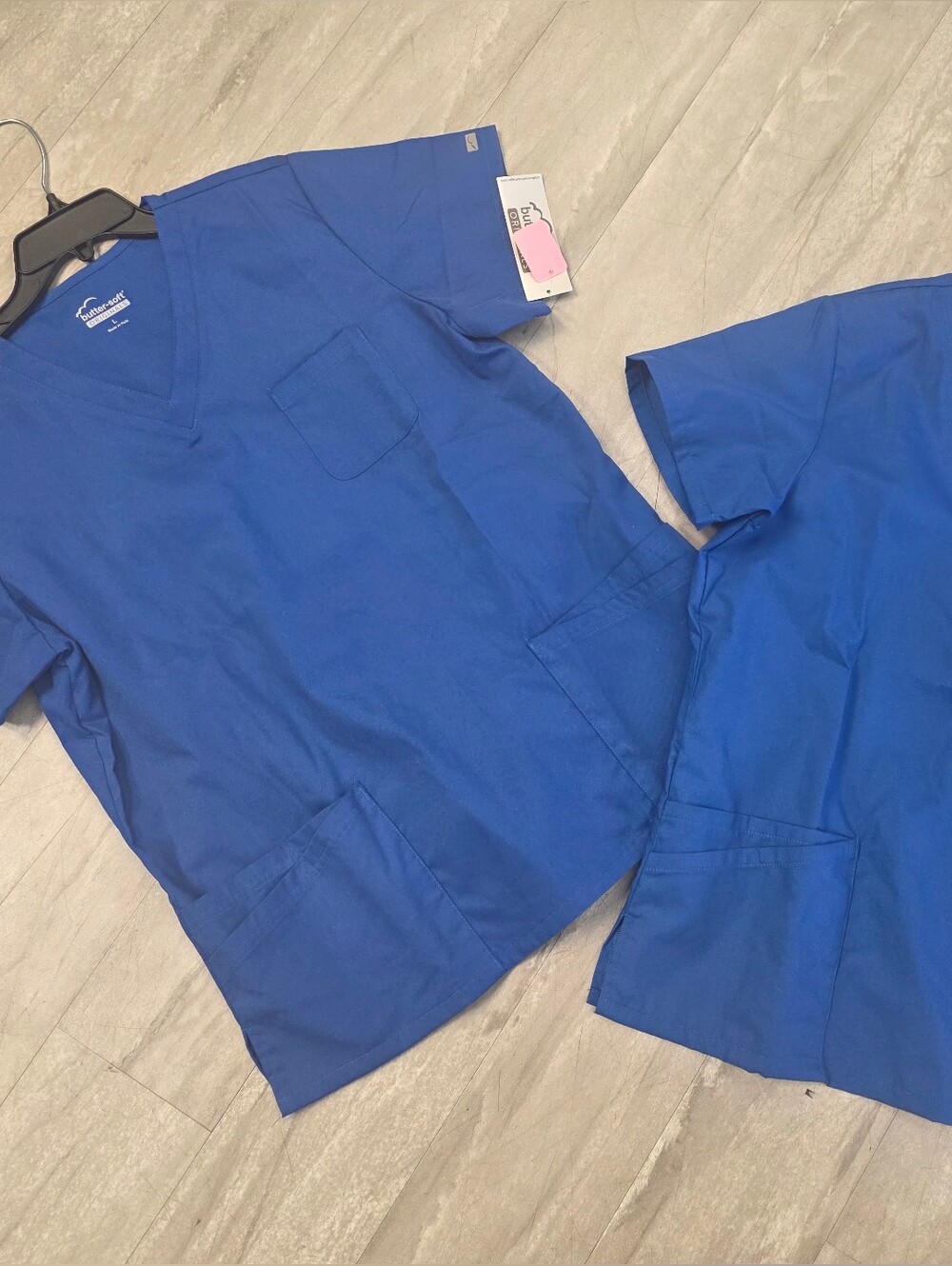 BUTTER SOFT SCRUB TOPS *2 PC*V-Neck Scrub Top in Royal Blue NWT Sz large